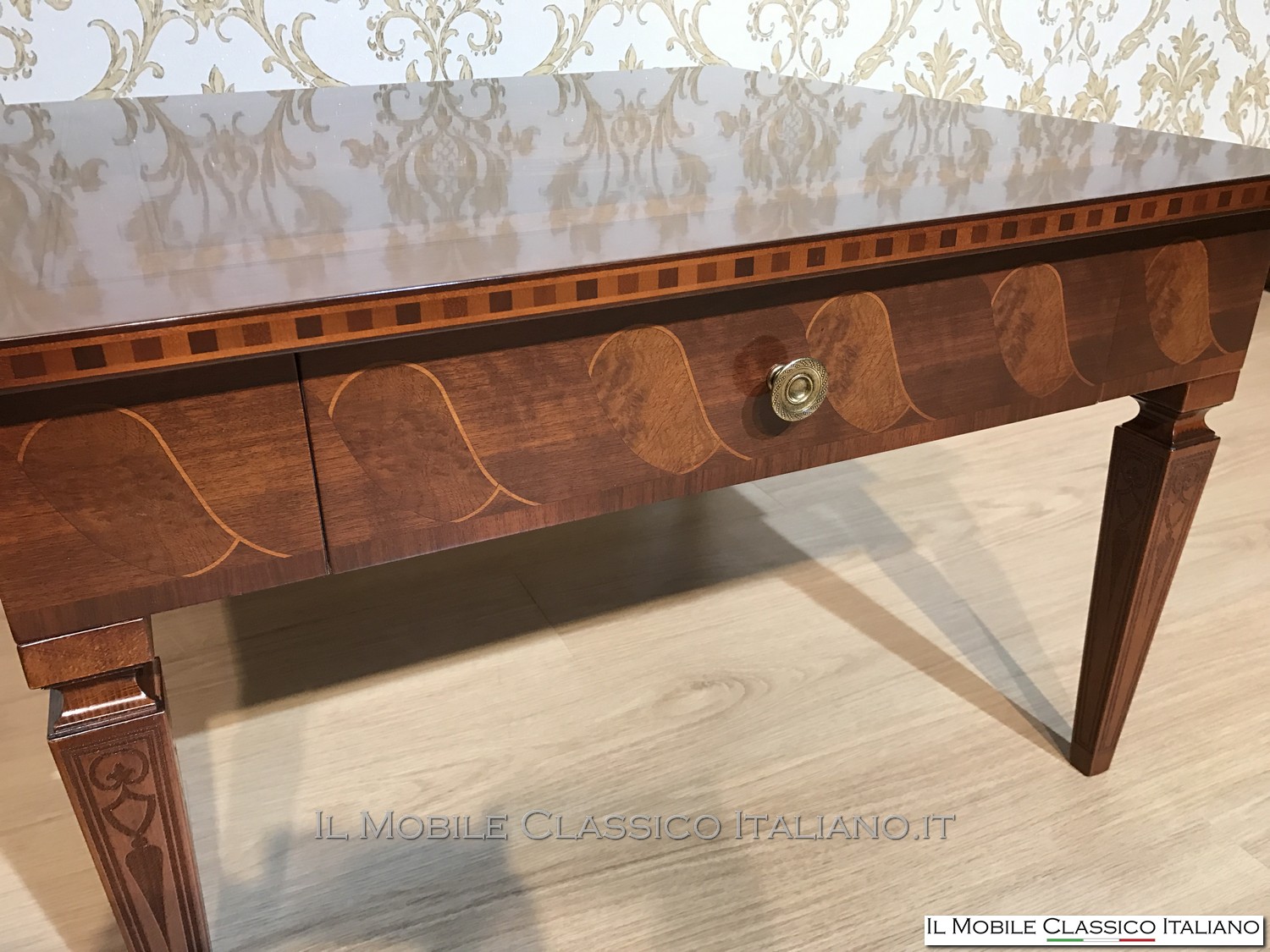 Tavolino salotto legno classico